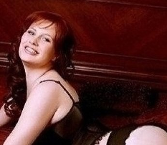 Индивидуальная девушка с безупречными манерами и необыкновенными умениями. Я с легкостью растворюсь в обществе джентльменов, принося радость и наслаждение каждому. В Москве я живу и творю сказочные моменты, которые оставят тебя безошибочно довольным. Мои услуги включают эксклюзивные эротические массажи, интимные игры и незабываемые встречи. Мои возможности безграничны, и я готова исполнить все твои фантазии. Доверься моим рукам и бархатной коже, и ты обязательно оценишь меня. Откроешь для себя новые грани удовольствия. Просмотри мои фото и отзывы, и само собой решим с тобой все детали. 🌟💋🔥 Натулька