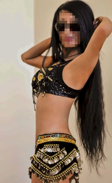 Мои нежные руки и чувственное тело сведут тебя с ума. 💋 Позволь мне рассказать тебе о моих возможностях. Я могу стать твоей страстной любовницей или развратной фантазией, исполнив все твои сокровенные желания. Со мной тебе будет невероятно комфортно и уютно, я создам для тебя атмосферу настоящего удовольствия. Все мои фото 100% реальны, ты можешь убедиться в этом лично. 📸 Мое место находится в самом сердце Москвы, где ты сможешь насладиться моими услугами. Буду рада принять тебя в гости или приехать к тебе в отель. Оставь свои заботы за дверью и дай себе шанс окунуться в безумный мир удовольствия со мной. 🌹💦 Лилия
